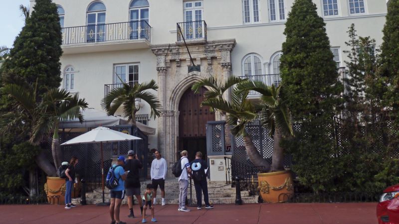 Versace’s Former Mansion Now a Luxury Hotel in Miami Beach
