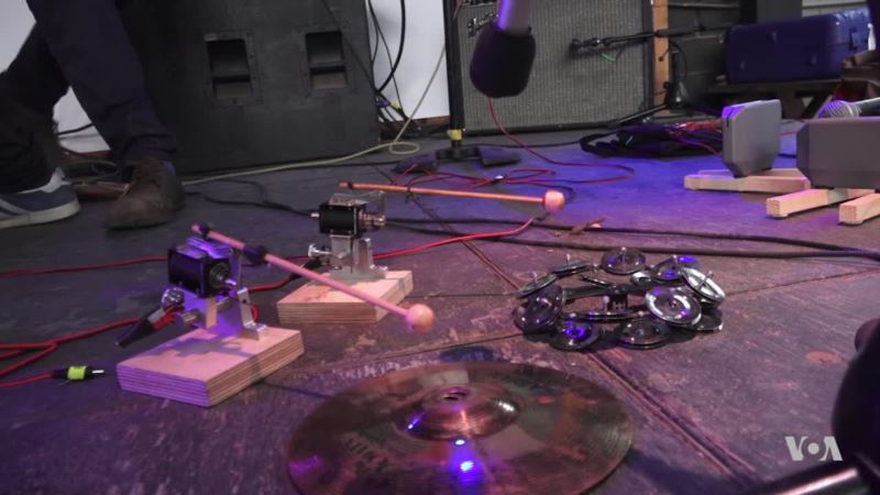 Robot Orchestra Creates Otherworldly, Psychedelic Music at SXSW