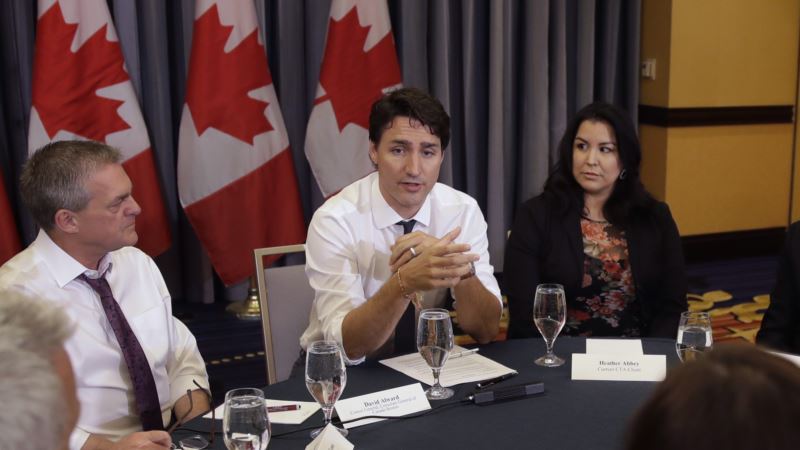 Canada’s Trudeau Talks Tech at MIT Gathering