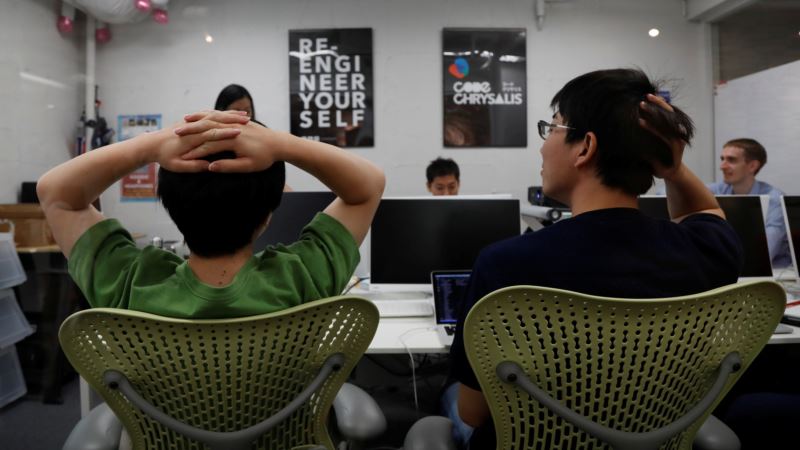 Silicon Valley-Style Coding Boot Camp Seeks to Reset Japan Inc.