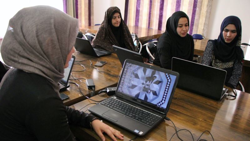 As Technology Advances, Women Are Left Behind in Digital Divide