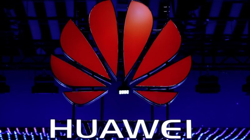 Huawei Launches New flagship Phones in Bid to Keep No. 2 Spot