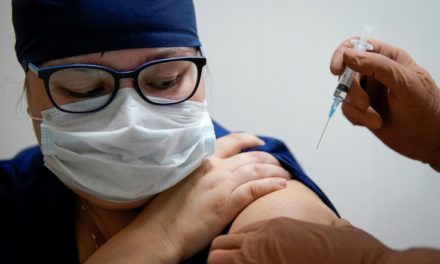 US Allows Emergency COVID-19 Vaccine in Bid to End Pandemic 