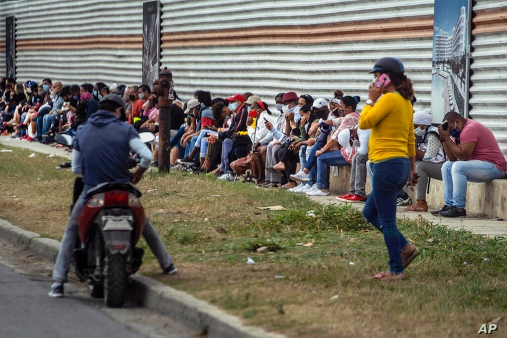 Cuba Tweaks Socialist Model to Encourage Work Amid Crisis